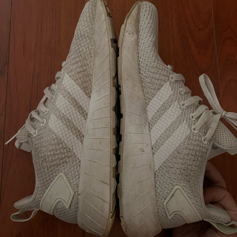 ADIDAS CLUD FOAM RUNNERS - Picture 2 of 4